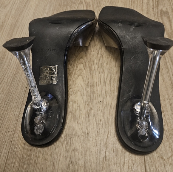 prettylittlething Black PU Clear Heeled Mules - Picture 7 of 10